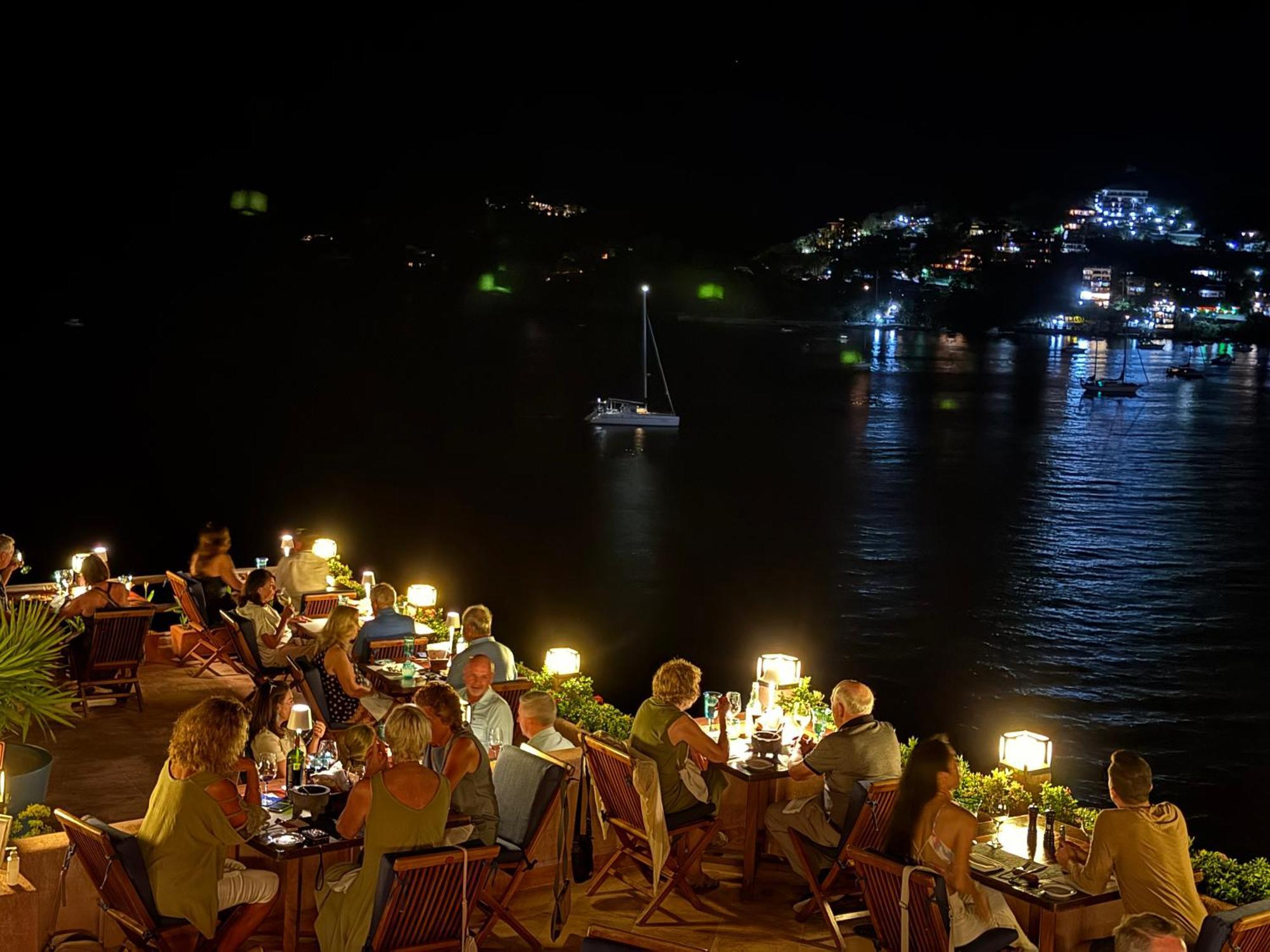 La Casa Que Canta (Adults Only) Zihuatanejo Exteriér fotografie